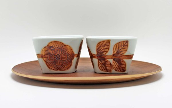 Pebble ceramic design studio スクエアカップ フラワー-生活雑貨の