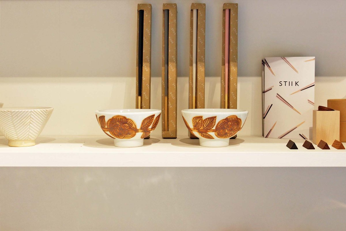 画像3: Pebble Ceramic Design Studio　 飯碗　フラワー (3)