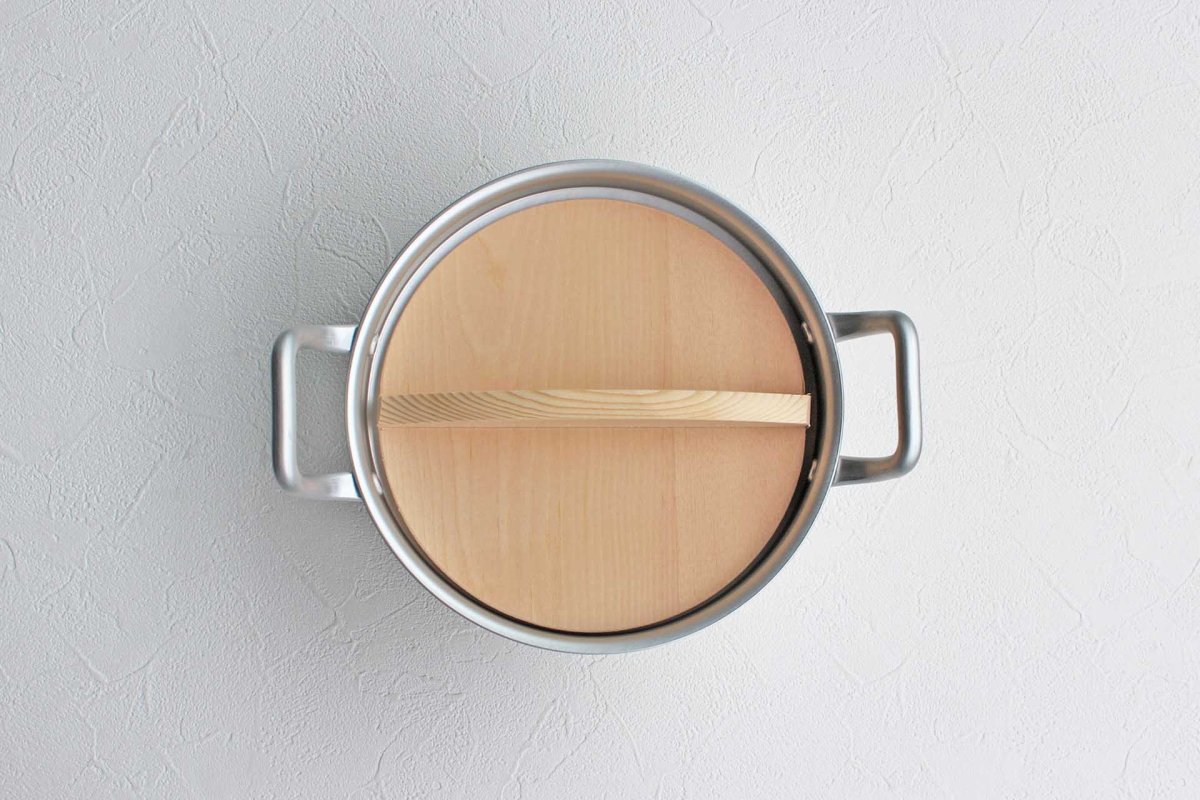 画像4: 北陸アルミニウム  段付鍋(木蓋付)  (4)