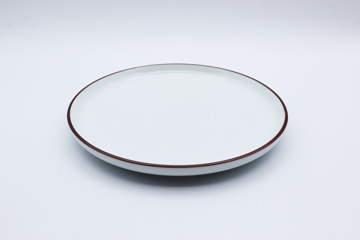 画像6: 白山陶器　 白磁千段平皿6号 (6)