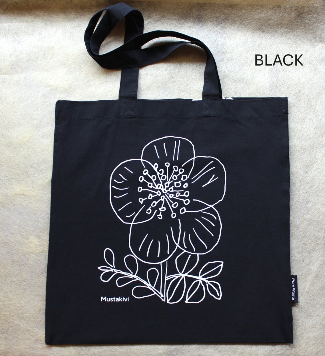 画像4: Mustakivi　トートバッグ　 チューリップ / BLACK / 川遊び  (4)