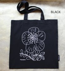 画像4: Mustakivi　トートバッグ　 チューリップ / BLACK / 川遊び  (4)